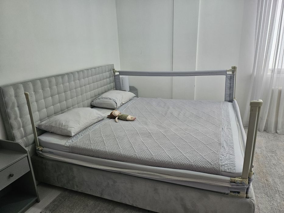 Защитные бортики на кровать