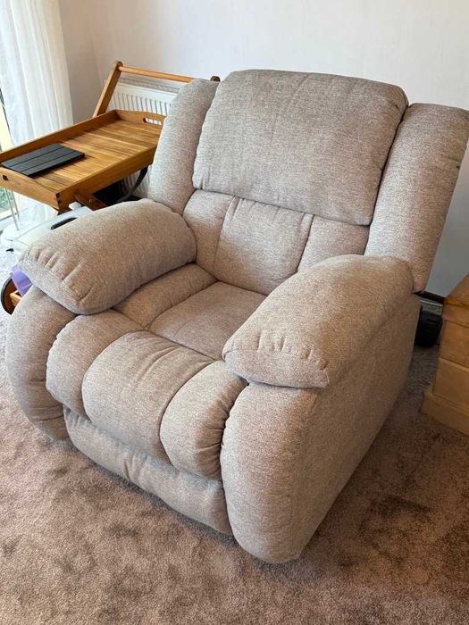 Fotoliu MOBEXPERT ILLINOIS recliner manual și balans
