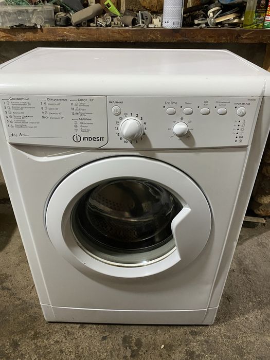 Стиральная машина INDESIT