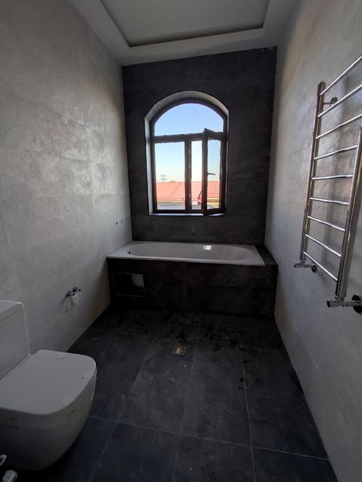 Кафельшик плиточник