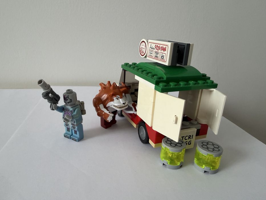 Продаю LEGO TMNT  79104  Shellraiser Street Chase