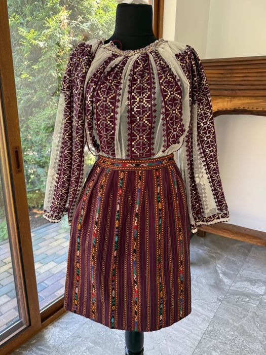 Costum popular vechi