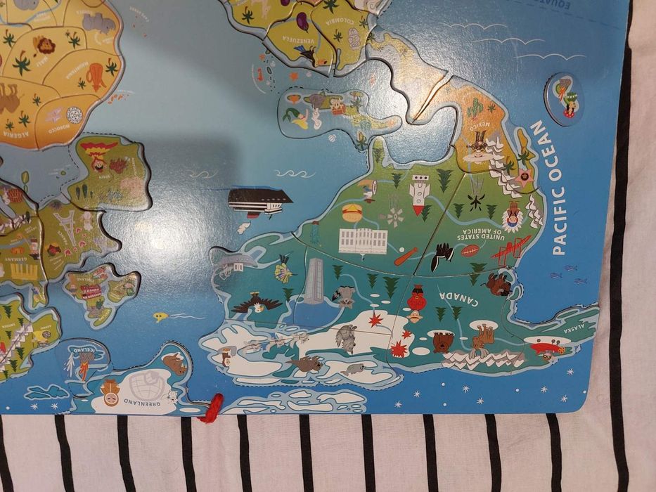 Магнитна дъска с пъзел континенти