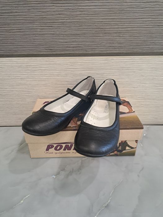 Обувки за момиче Понки номер 33