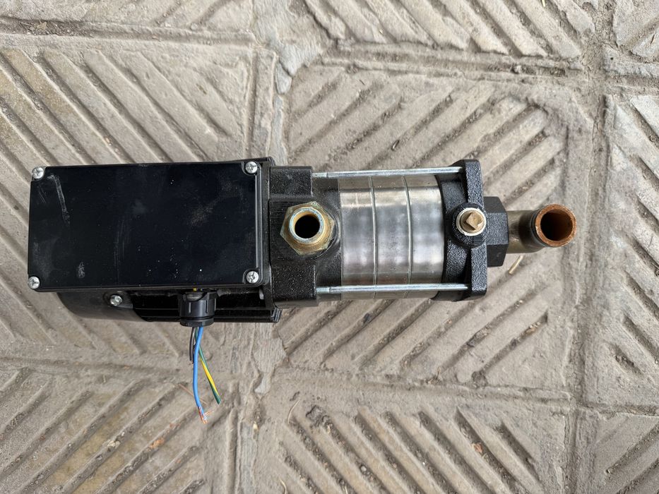 Напорна помпа grundfos