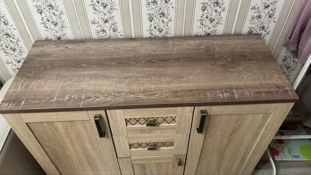 Продам комод для гостиной