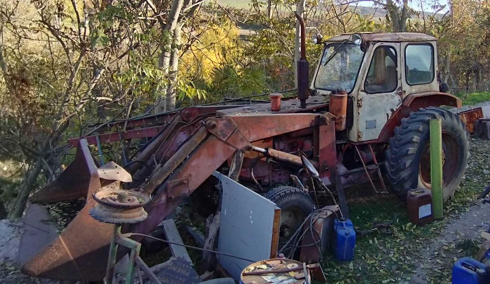 ЮМЗ Трактор и Фадрома, Дискова Брана, Култиватор, Торачка