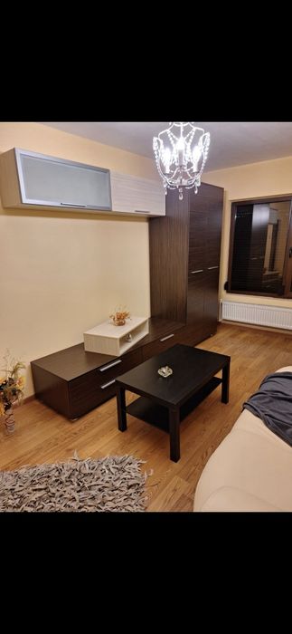 IANCA-De vânzare apartament cu 3 camere, foarte spațios, 80mp, etaj 1