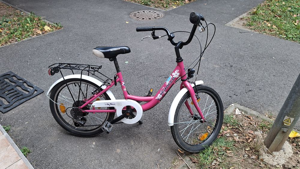 Vând bicicleta 20" in stare bună