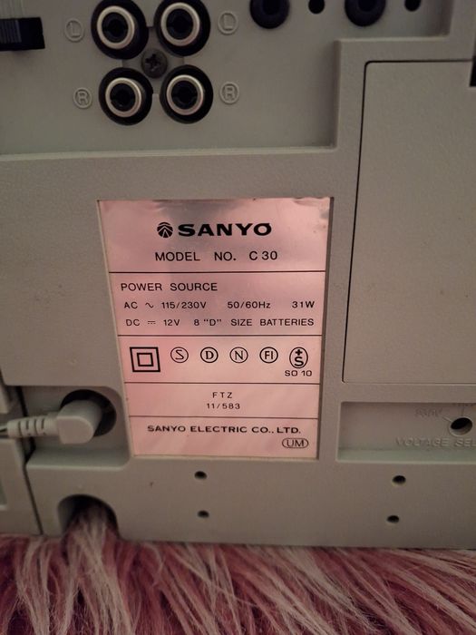 Радиокасетофон SANYO