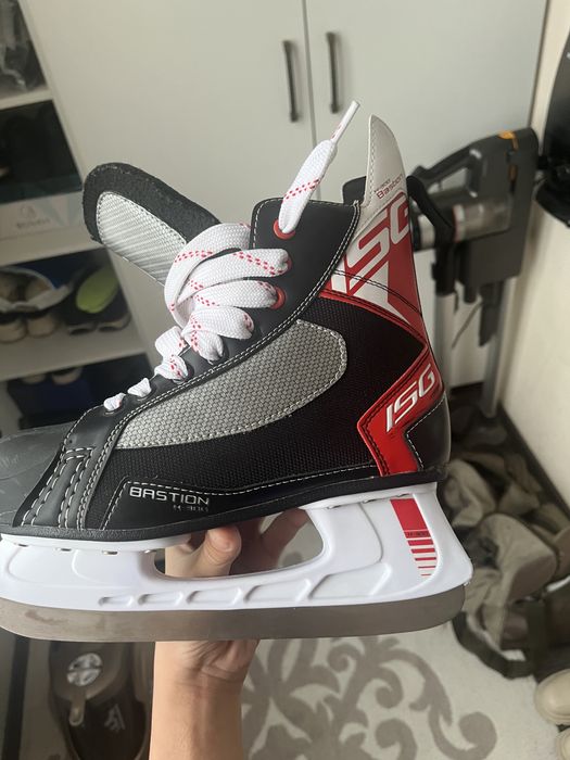 Коньки BASTION H-300