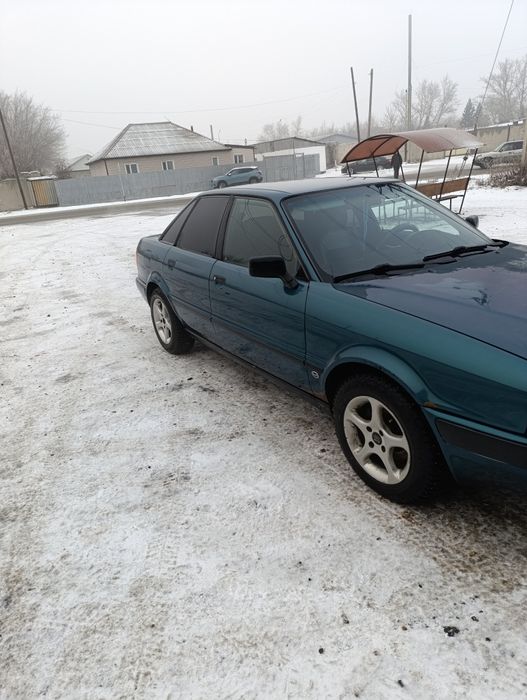 Продам машину Audi 80 В4