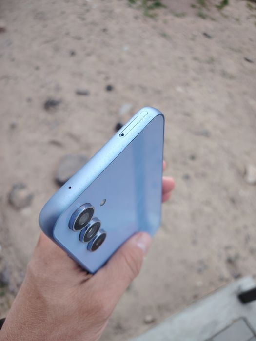 Продам Samsung A54 на 256 гб.
