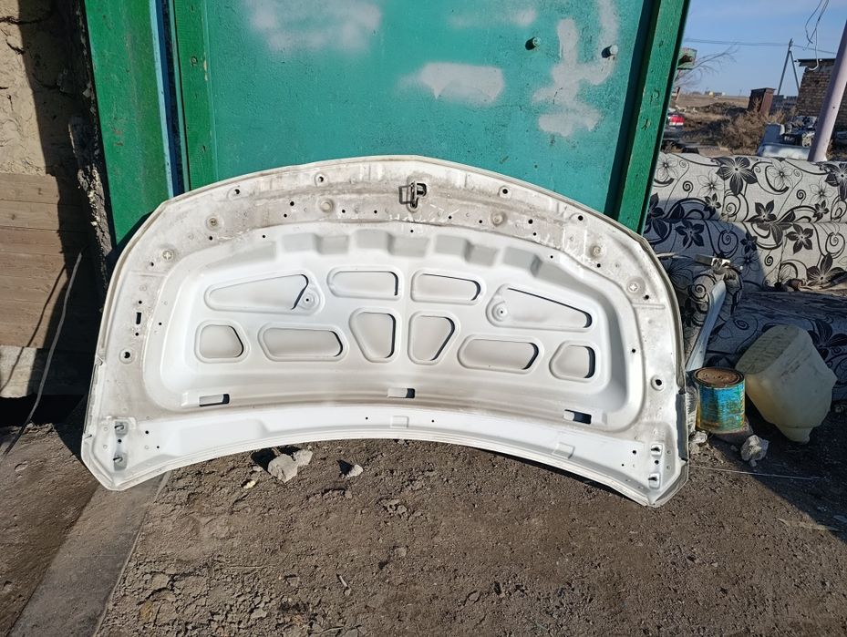 Капот на кобольт