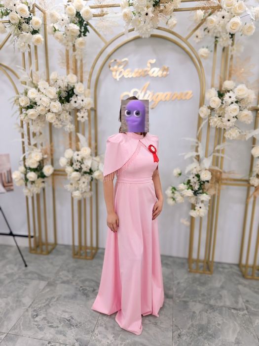 Вечерние платья