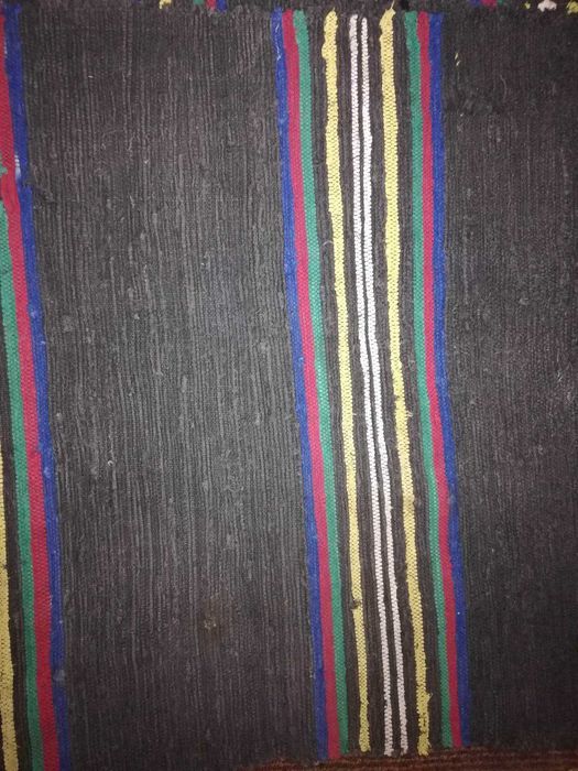 Ръчно изработени шарени черги