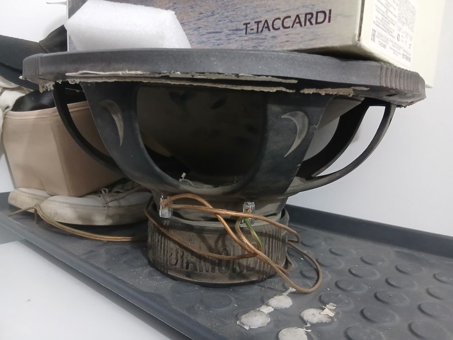 Продам динамик от САБа