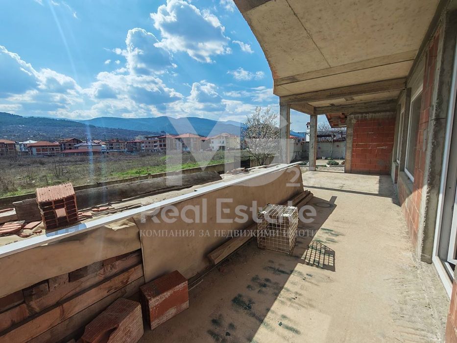 Продава се Къща в Асеновград - 316 кв.м за 417 €/кв.м - Снимка #5