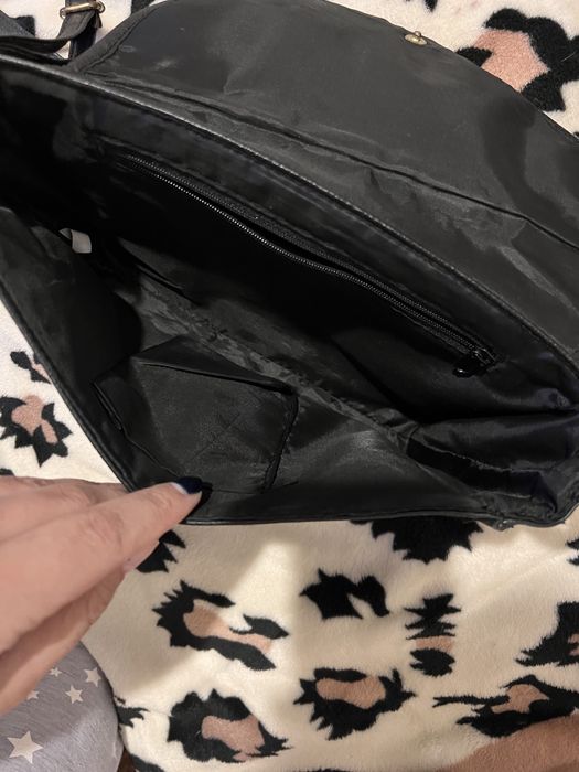 Geanta mica neagra de mana