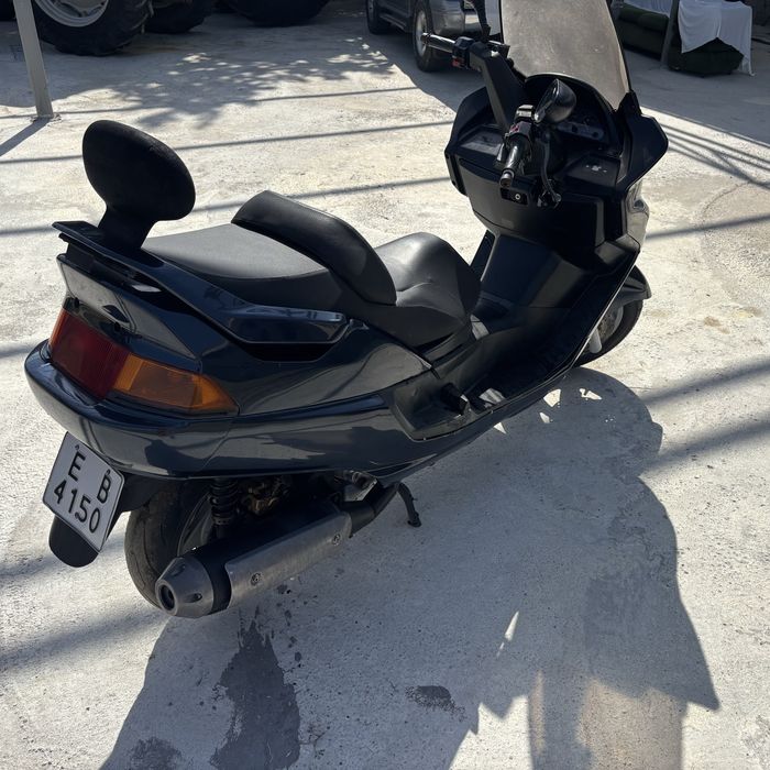 Yamaha majesty 250