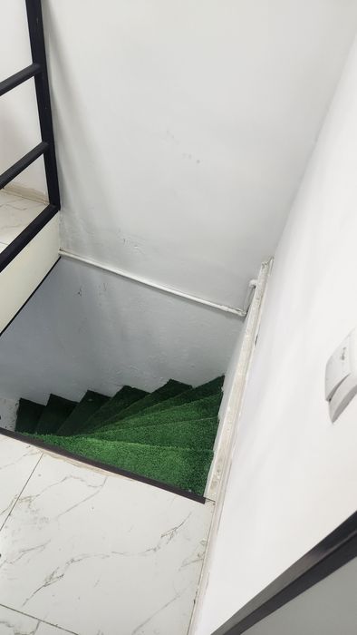 Продаются витрины стилажи с магазина