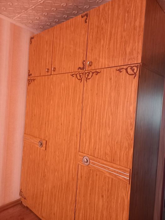 Продам спальный гарнитур(можно по отдельности)