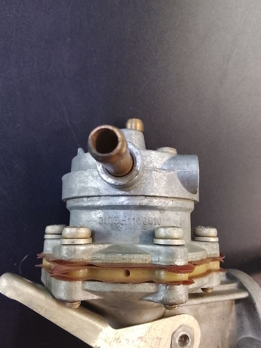 Бензанасос для УАЗ новый