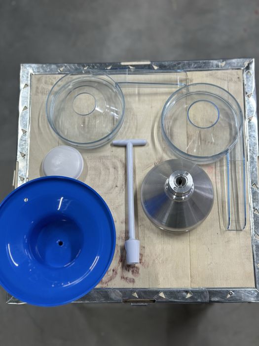 Сепаратор для молока/12л/Мотор Сич/Сепараторы в Алмате