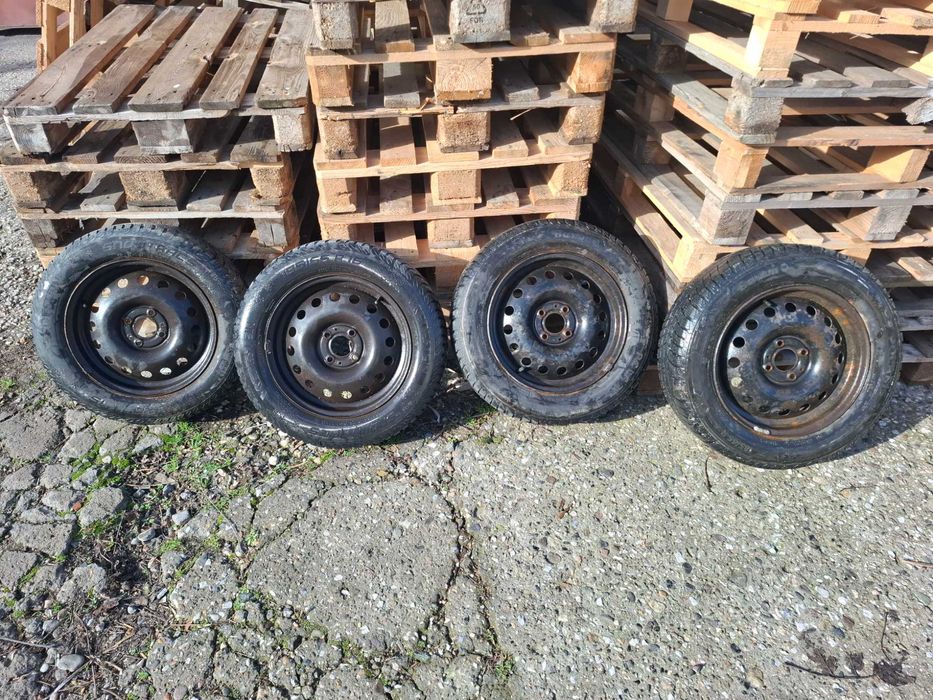 185/65R15 Зимни с джанти 4х100