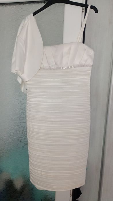 Rochie ocazie eleganta, albă, satin măsură L
