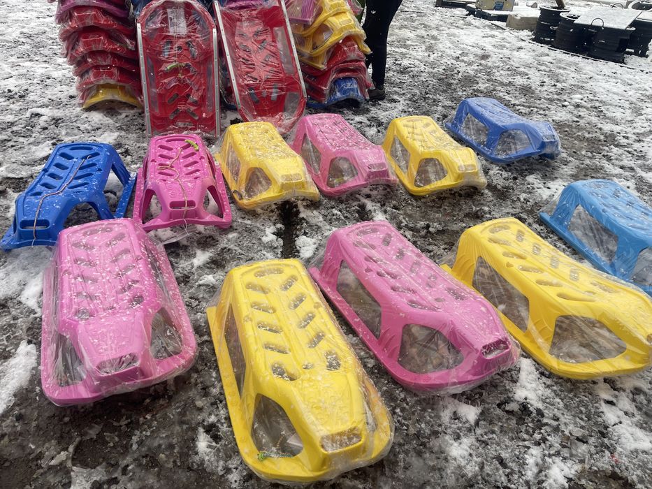 Sanie din plastic pentru copii