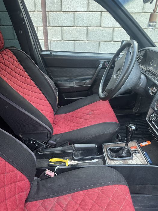 W201 мерседес 190е
