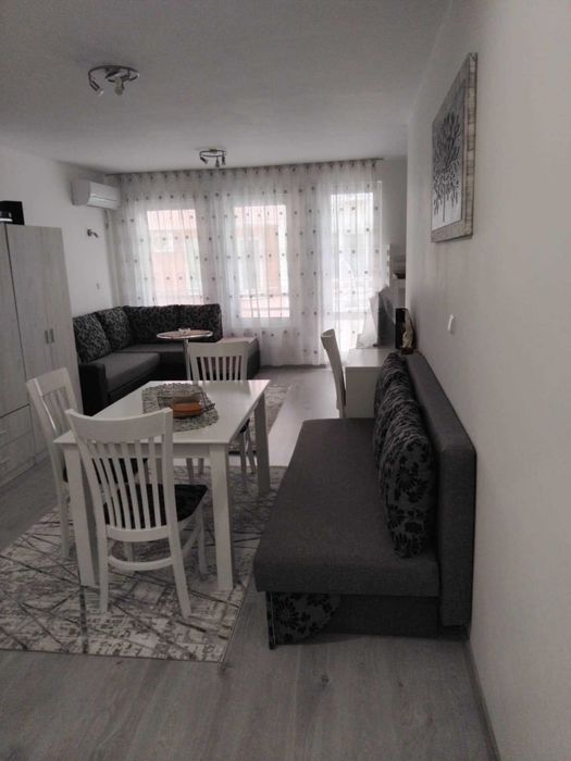Продава се Двустаен апартамент в Сливен, Българка - 55 кв.м за 770 €/кв.м - Снимка #1
