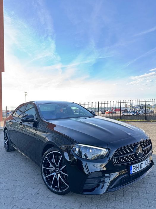 Mercedes-Benz/E 300e -306 CP/Plug-in Hybrid‼️