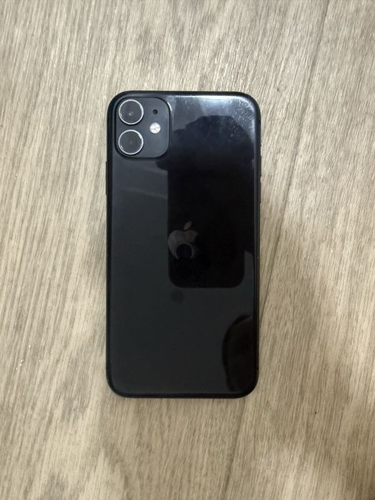 Iphone 11 ,64 ГБ , в чёрном цвете