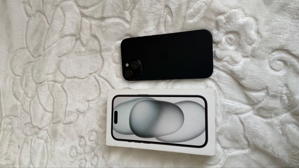 Айфон 15 128гб акб 86%