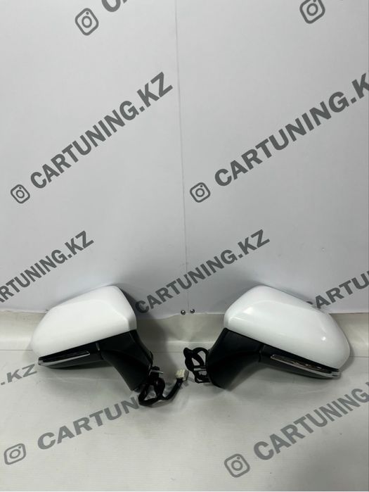 Боковые зеркала на CAMRY 70