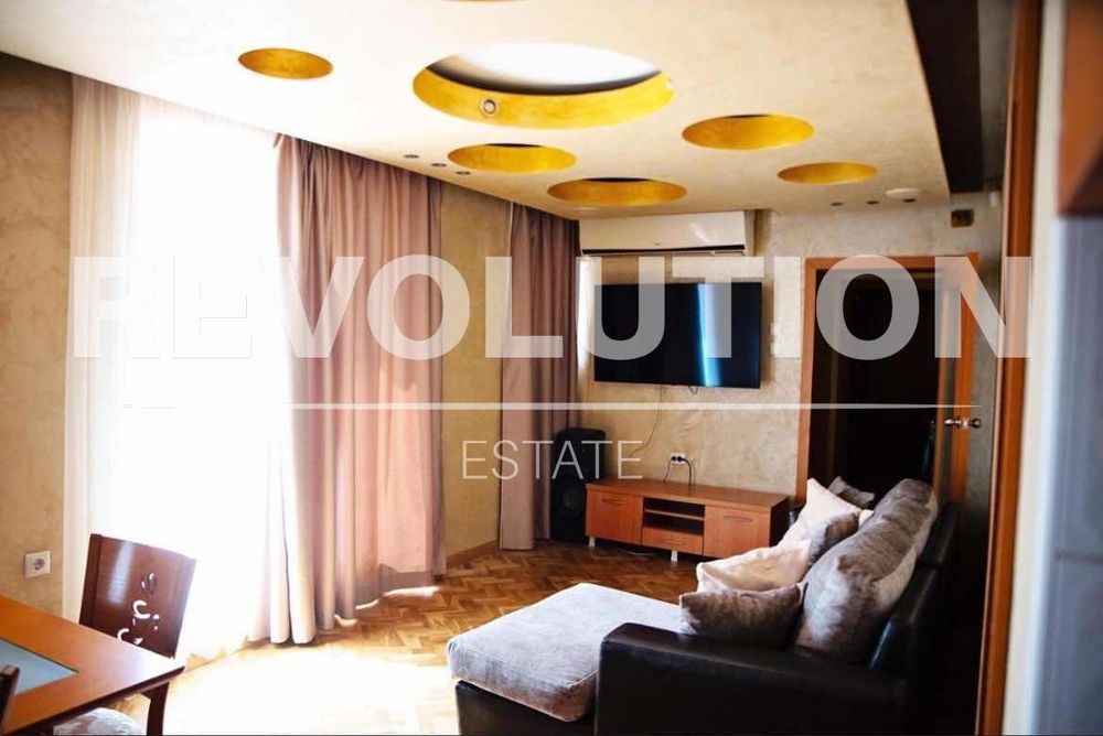 Дава се под наем Тристаен апартамент в Варна, Лятно кино Тракия - 70 кв.м за 900 € - Снимка #2