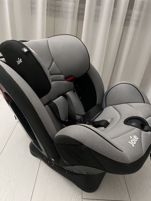 Автокресло Joie