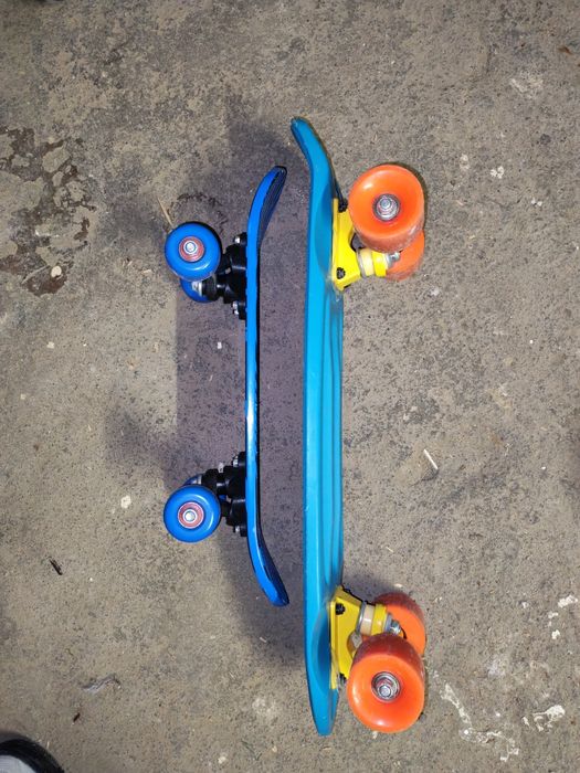 skateboard, trotineta si bicicleta
