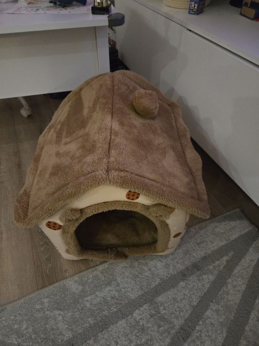 Căsuța pentru câini si pisici pliabila