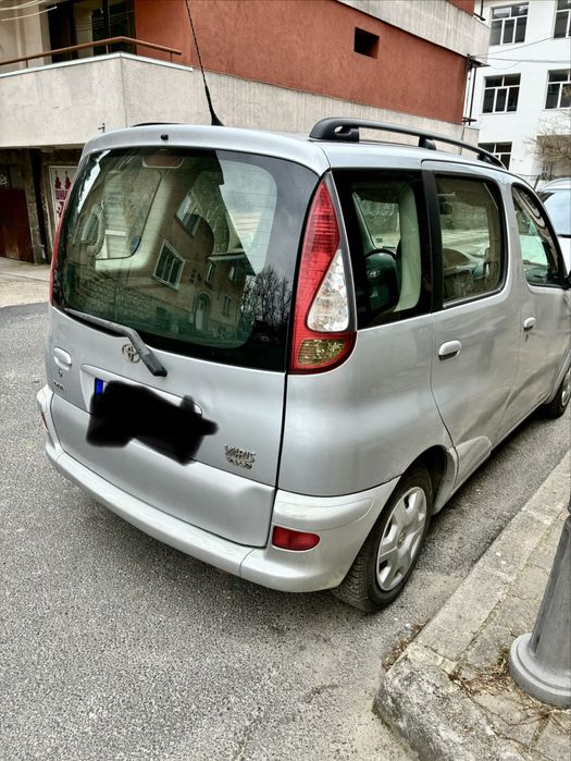 Тойота ярис версо  D4D 1.4 дизел