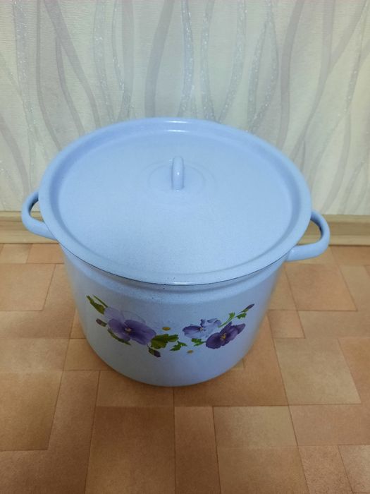 Кастрюля 9 литров