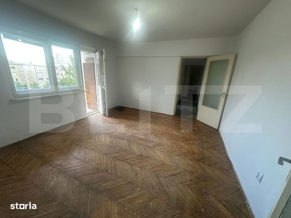 Apartament 4 camere, 79 mp utili, zona Micro 16 — fotografia 1