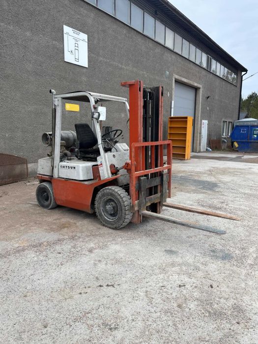 Мотокар ,Газокар Nissan/Datsun 2500 kg.