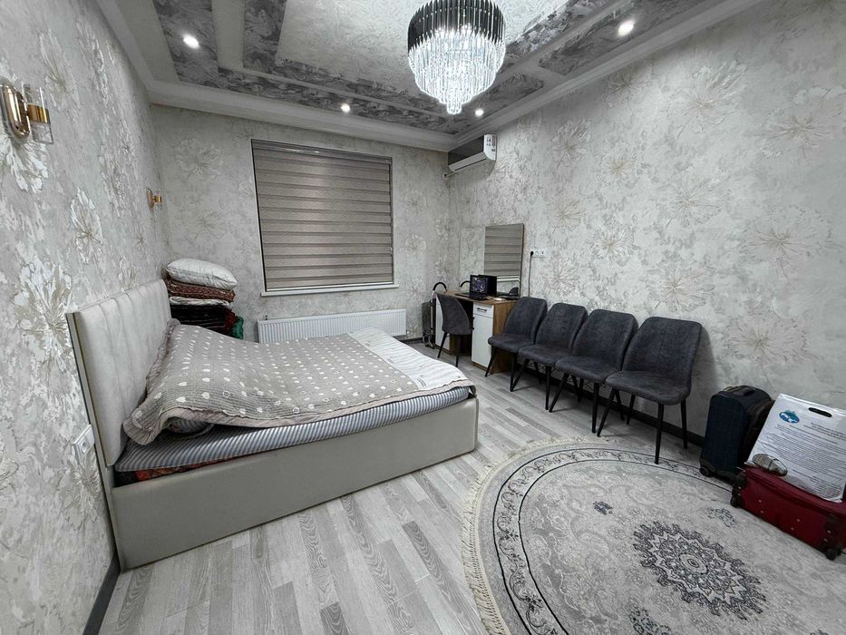 СРОЧНО !! Продается квартира в Яшнабаде 4/1/8 (115 кв/м) ЖК AZIA HOUSE