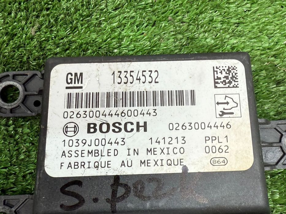 SENSOR MODUL PARCARE OPEL MOKKA 1.6 BENZINA 2015 COD OEM 13354532 1039J00443 2012-2016