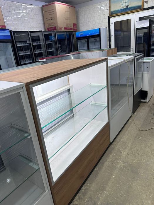 Кондитерские витрины