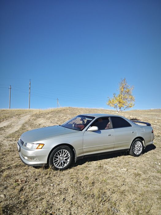 Toyota Mark II в хорошем состоянии.