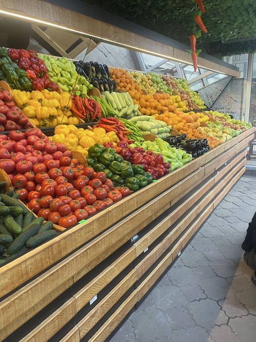 Овощной стеллаж с зеркалом
